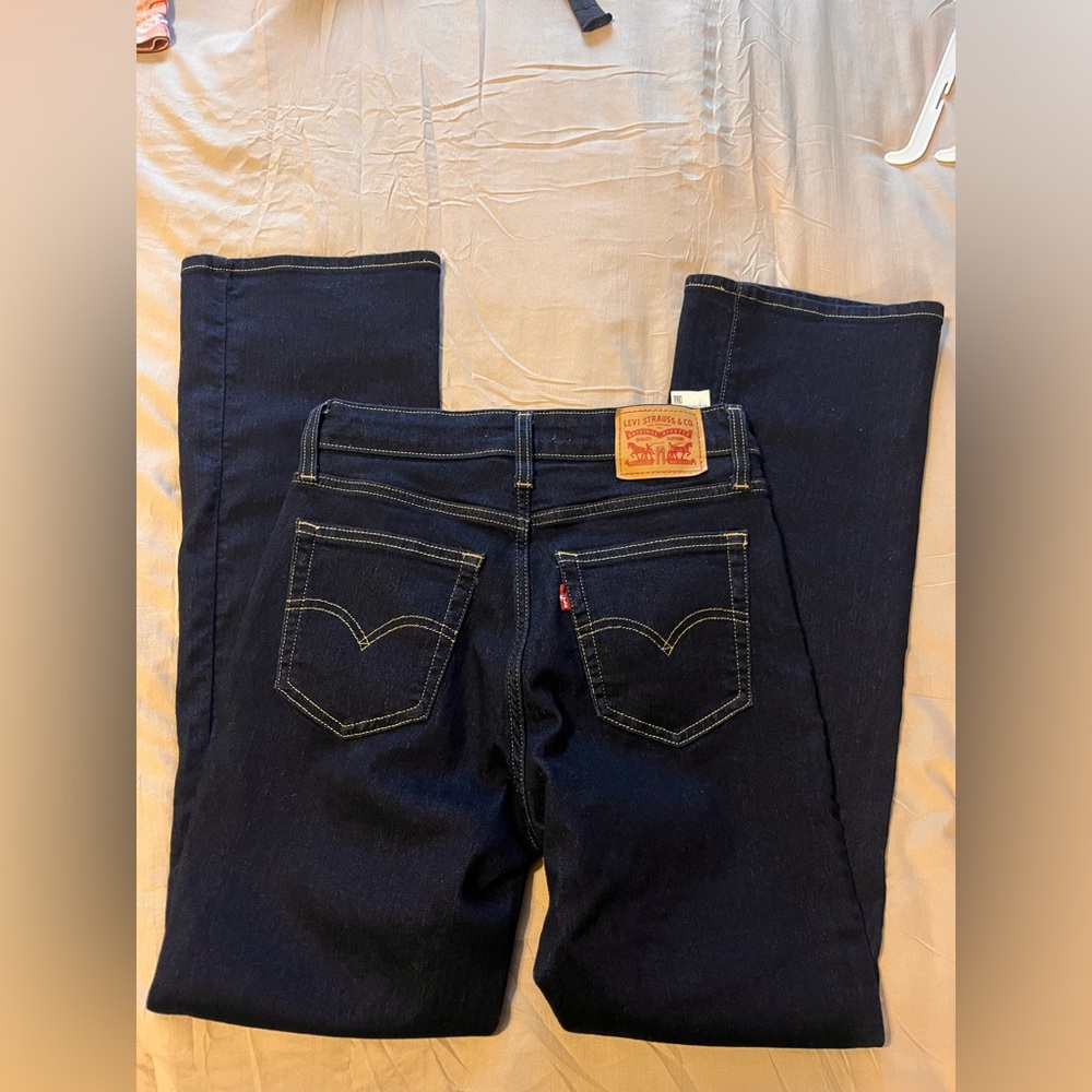 Levi's Jeans - Picture 3 of 16